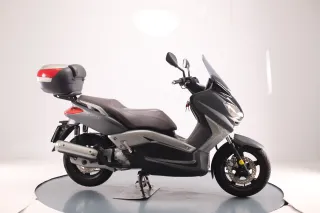 YAMAHA X-Max 125 2010
