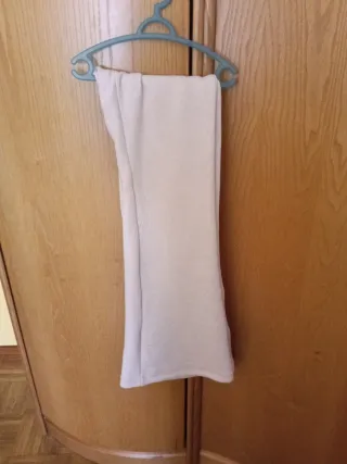 Pantalón de punto beige