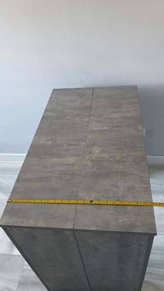 Mesa consola extensible efecto cemento