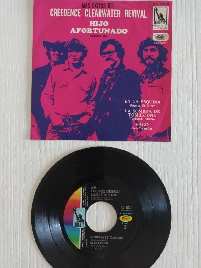 SINGLE CREEDENCE CLEARWATER REVIVAL