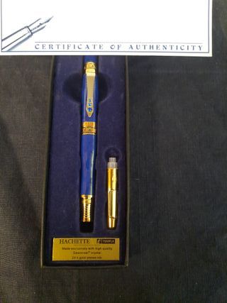 Pluma Hachette Tompla Swarovsky oro 24 K