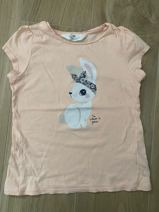 Camiseta niña H&M conejo flores Talla 8-10 años
