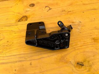Soporte Bomba Freno Trasero Harley Davidson