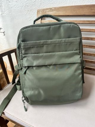 Mochila equipaje de mano verde 