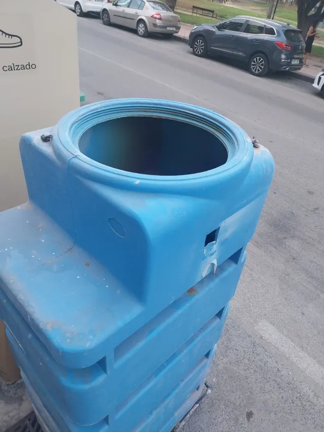 Tapa depósito PVC grande