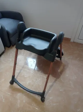 Trona bebé gris y madera