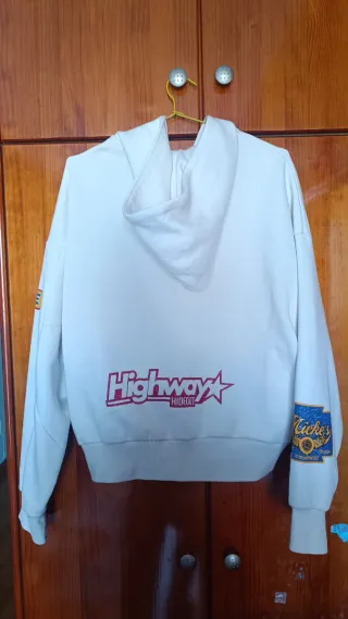 Chaqueta Bershka Blanca