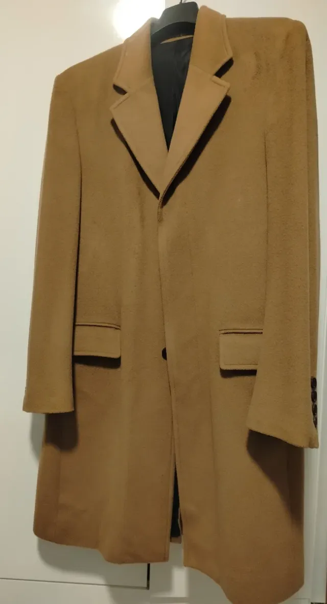 Abrigo de paño beige