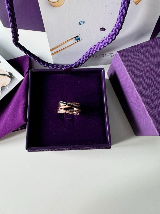 anillo aristocrazy oro rosa con piedras