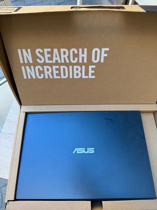 Portátil ASUS Azul Marino