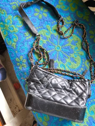Autentica piccola borsa Chanel nera 
