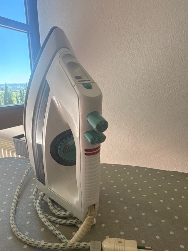 Ferro da stiro IMETEC