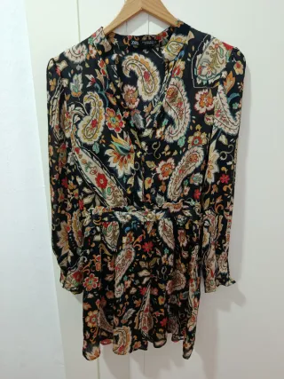 Vestido Zara estampado cachemir