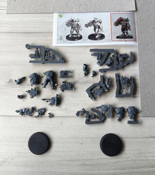 2 Servidores de Armamento. Clado de Batalla KT