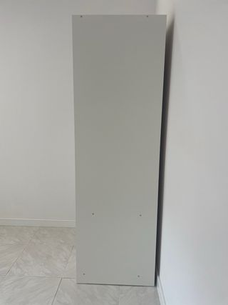 Armario blanco dos puertas