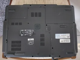 Acer TravelMate 5330 Portátil