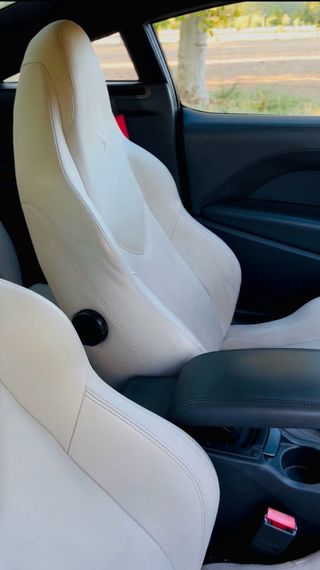 Peugeot RCZ 2012