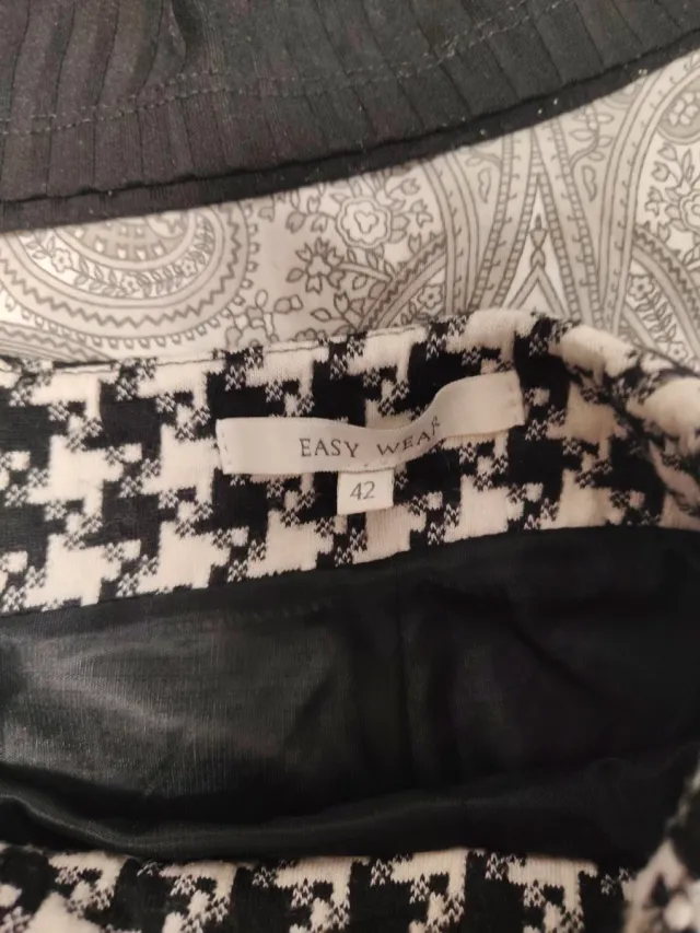 Falda pata gallo y camiseta canalé T.40