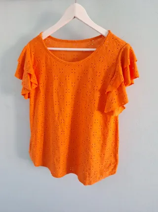 Camiseta naranja manga corta volantes
