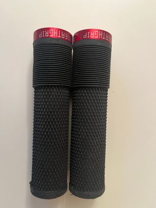 Manopole DMR Deathgrip 2 Race 2025 31.8