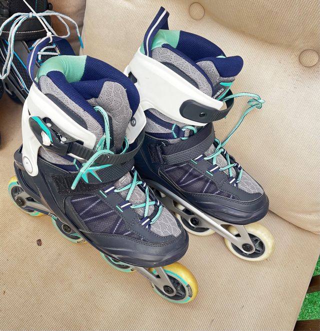 Patines en línea seminuevos