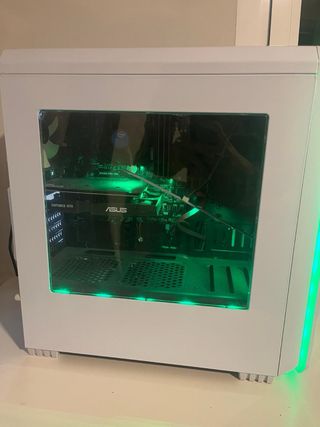PC Gaming con Periféricos