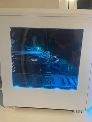 PC Gaming con Periféricos