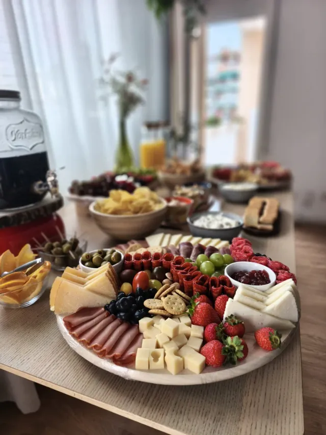 Tabla de quesos y embutidos