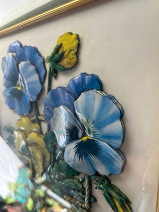 Quadro de flores em cestinha