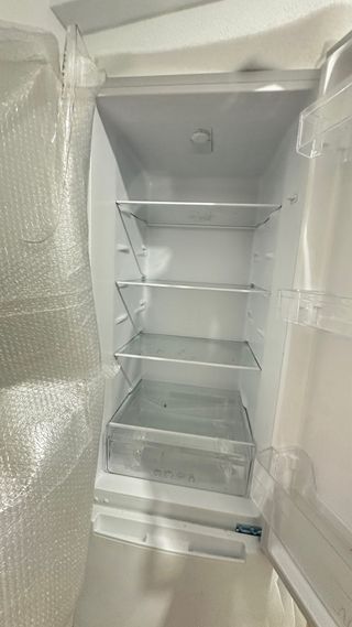 Nevera como nueva frigorífico blanco sin uso