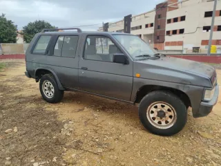 Nissan Terrano 1991