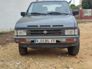 Nissan Terrano 1991