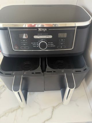 Ninja Dual Zone Friggitrice ad aria - 2 cestelli