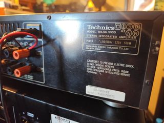 Amplificador Technics SU-V550 Negro