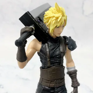 Figura Cloud Final Fantasy VII