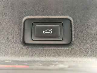 Audi Q4 50 e-tron Advanced quattro