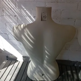 2 Maniquíes Torso Mujer y Hombre