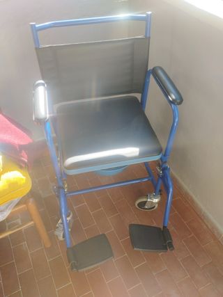 Comoda per doccia disabili