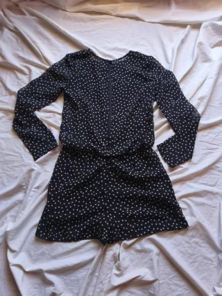 Mono corto Bershka puntos talla S