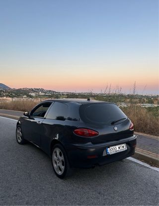 Alfa Romeo 147 1.9 JTD 228000km 