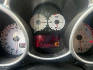 Alfa Romeo 147 1.9 JTD 228000km 