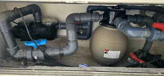 Bomba y filtro para piscina