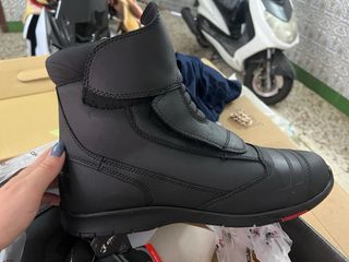 Botas de Moto Bela Talla 43 SIN ESTRENAR 