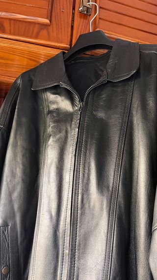 Chaqueta de Piel Negra Vintage