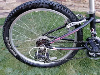 Bicicleta Trek MT 220 Niña/Niño