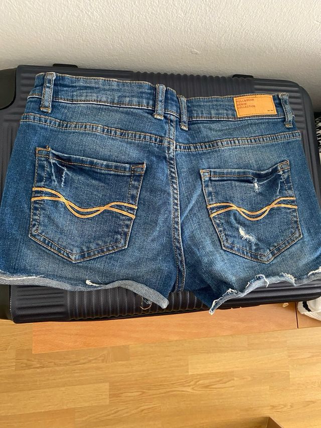 Vaqueros cortos Pull&Bear desgastados