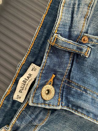 Vaqueros cortos Pull&Bear desgastados