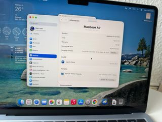 MacBook Air 13.6 M4 256GB Plata