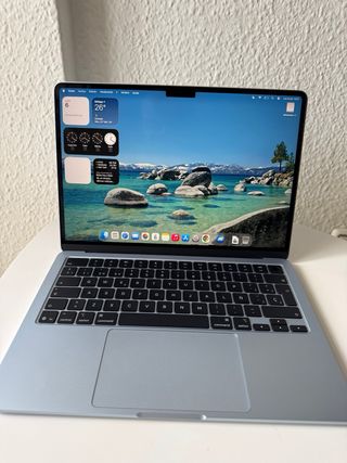 MacBook Air 13.6 M4 256GB Plata