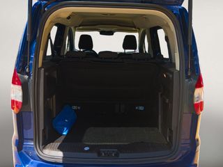 Ford Tourneo Courier 1.0 EcoBoost Titanium